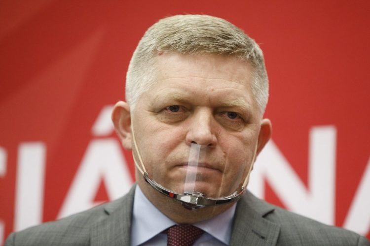 Predseda strany Robert Fico, SMER - sociálna demokracia  Bratislava, 4. marec 2021 (Foto: SITA/Branislav Bibel)