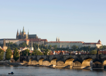 Praha (Foto: Canva)