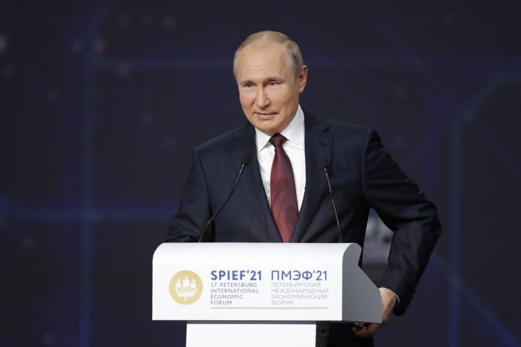 Ruský prezident Vladimir Putin (Foto: SITA/AP Photo/Dmitri Lovetsky, Pool))