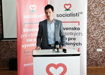 Predseda hnutia Socialisti.sk Artúr Bekmatov