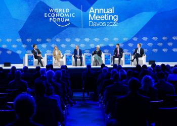 (Foto: SITA/World Economic Forum/Boris Baldinger)