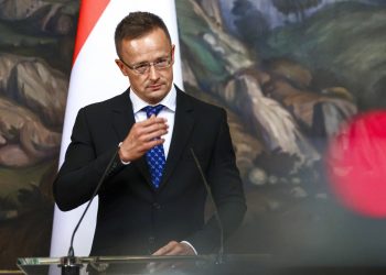 Péter Szijjártó (Foto: SITA/AP/Russian Foreign Ministry Press Service)