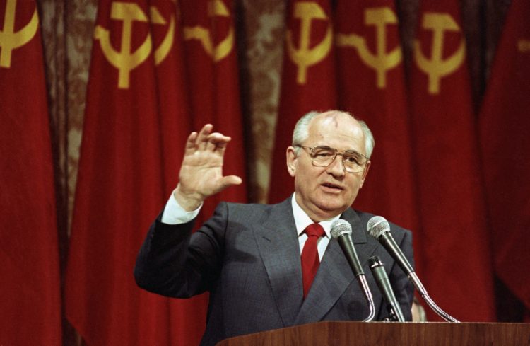 Sovietsky prezident Michail Gorbačov (Foto: SITA/AP Photo/David Longstreath)