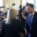 Zľava v popredí: Prezidentka SR Zuzana Čaputová a dočasne poverený premiér SR Eduard Heger počas odobratia poverenia Vladimírovi Lengvarskému na výkon funkcie člena vlády a poverenia Eduarda Hegera riadením Ministerstva zdravotníctva SR. Bratislava, 3. marec 2023 (Foto: SITA/Kancelária prezidenta SR)