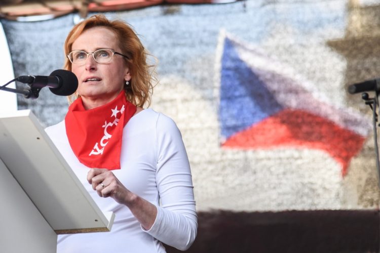 Kateřina Konečná (Foto: facebook.com/konecna.k/Miloš Skácel)