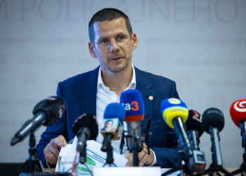 Prezident Policajného zboru Štefan Hamran počas tlačovej konferencie k aktuálnym informáciám k prípadu Ezechiel 7 v budove Prezídia Policajného zboru. Bratislava, 14. august 2023 (Foto: SITA/Jana Birošová)