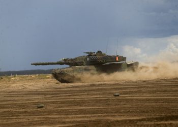 Tank nemeckej armády Leopard 2A6 (Foto: SITA/AP Photo/Mindaugas Kulbis)
