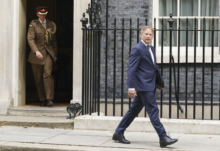 Grant Shapps (Foto: SITA/AP/Stefan Rousseau/PA)