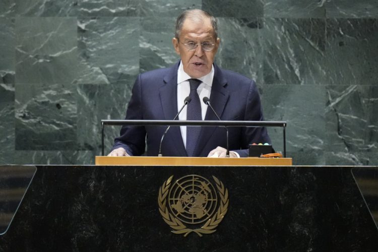 Ruský minister zahraničných vecí Sergej Lavrov reční na 78. zasadnutí Valného zhromaždenia OSN v sobotu 23. septembra 2023 v sídle OSN (Foto: SITA/AP Photo/Mary Altaffer)