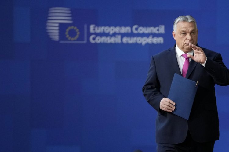 Maďarský premiér Viktor Orbán na summite EÚ v Bruseli vo štvrtok 14. decembra 2023 (Foto: SITA/AP Photo/Virginia Mayo)